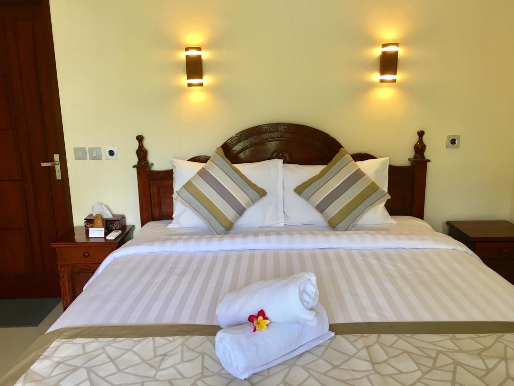 Nusa Garden Homestay Нуса-Лембонган Екстер'єр фото