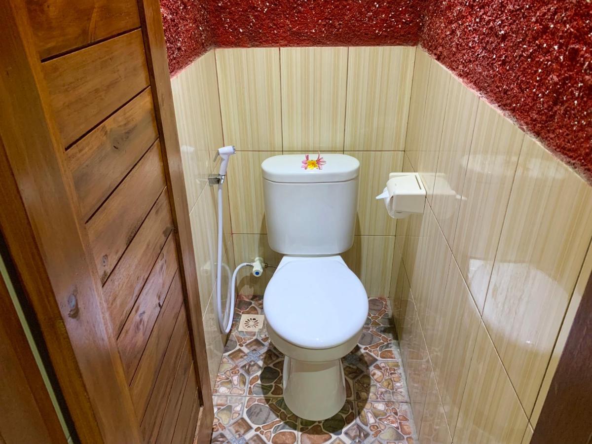 Nusa Garden Homestay Нуса-Лембонган Екстер'єр фото